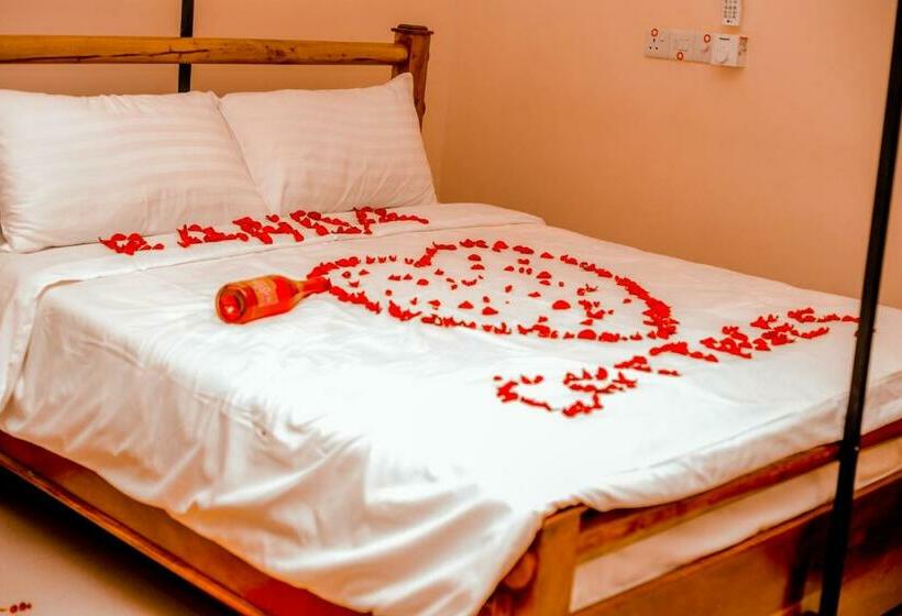 اتاق استاندارد, Randa Cottages Moshi