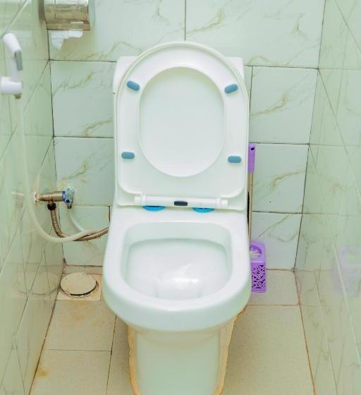 اتاق خانوادگی, Randa Cottages Moshi