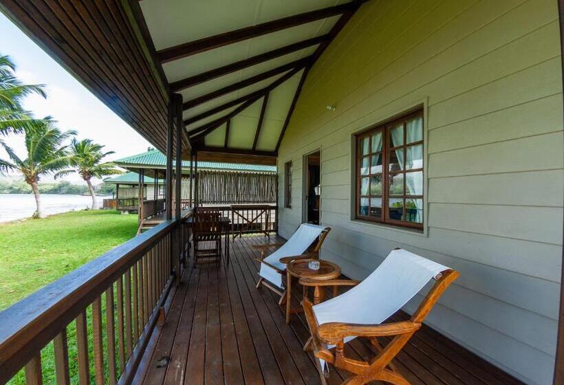 سوییت جونیور با چشم‌انداز دریا, Le Vasseur La Buse Eco Resort