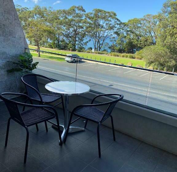 Семейный Номер, Huskisson Beach Motel