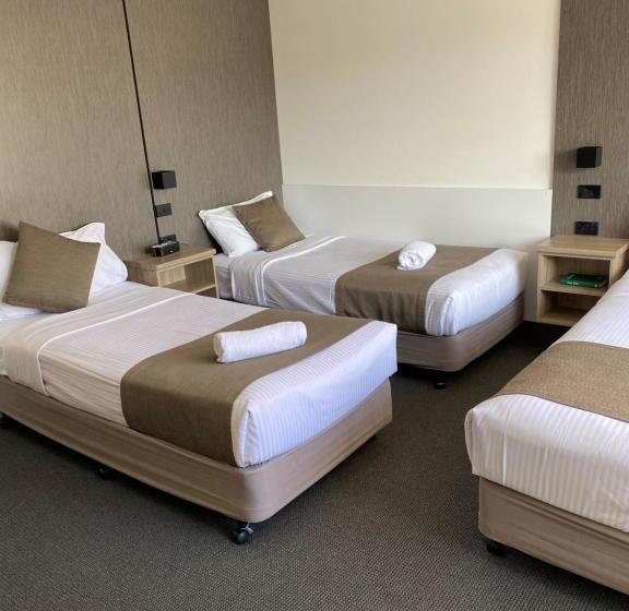 Семейный Номер, Huskisson Beach Motel