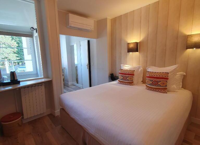 اتاق خانوادگی, Logis Hotel La Closerie