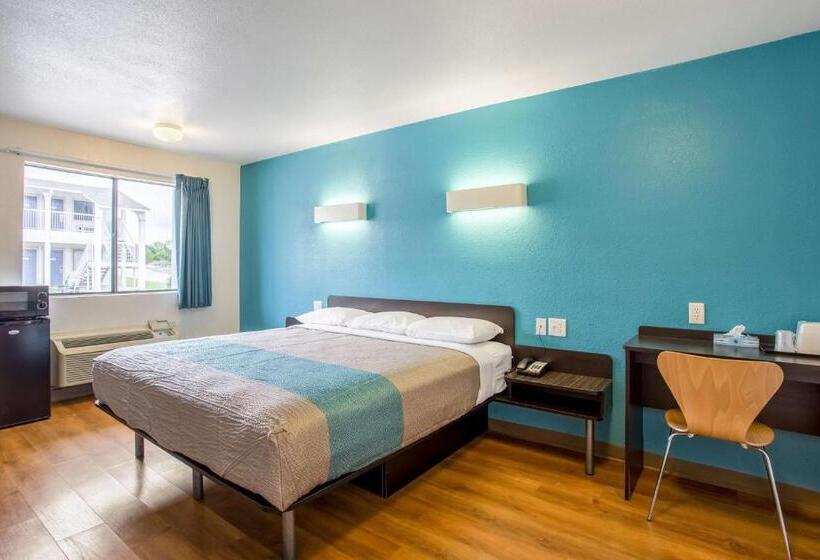 带大床的标准间, Motel 6bryan, Tx  College Station