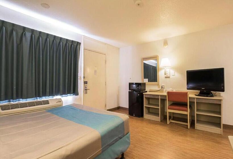 Номер Стандарт Адаптированный для Инвалидов, Motel 6 Rochester, Mn