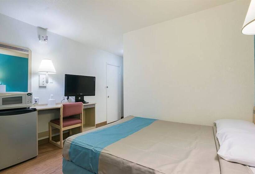 Люкс, Motel 6 Rochester, Mn