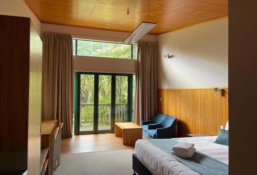 Студия Deluxe, Waitomo Lodge