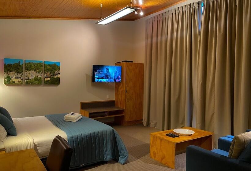 Студия Deluxe, Waitomo Lodge