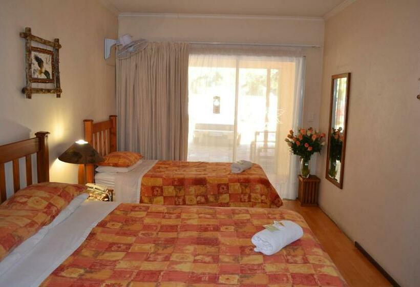 اتاق استاندارد یک نفره, Doves Nest Guest House