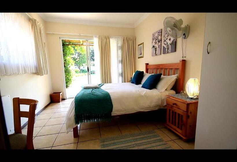 اتاق استاندارد, Doves Nest Guest House