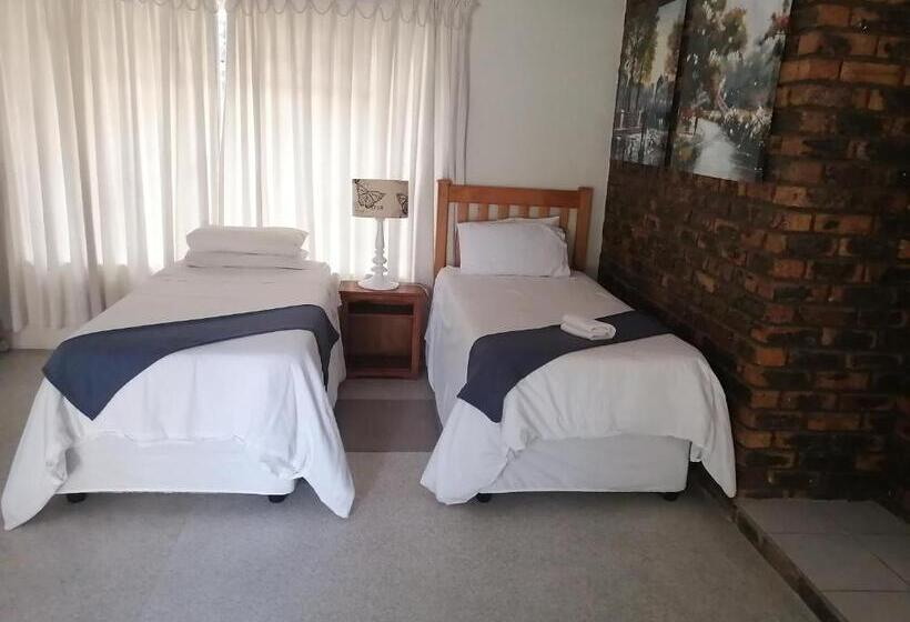 اتاق استاندارد, Doves Nest Guest House