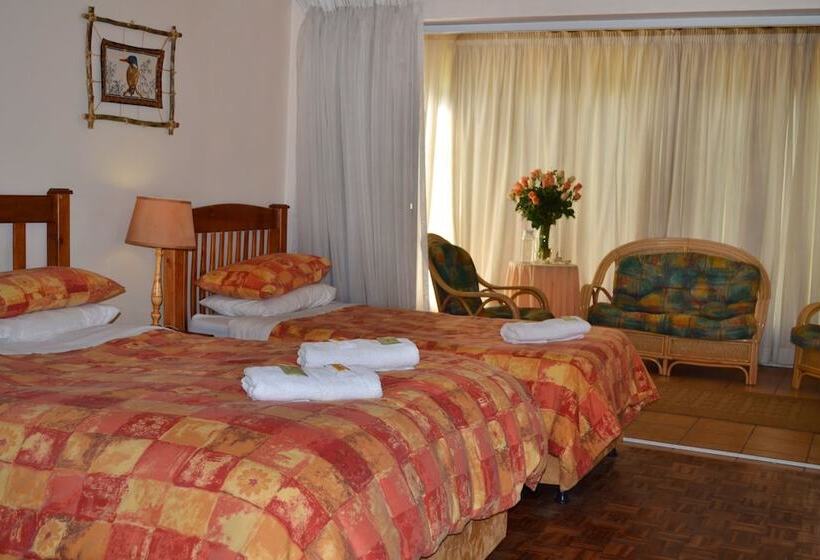 اتاق خانوادگی, Doves Nest Guest House