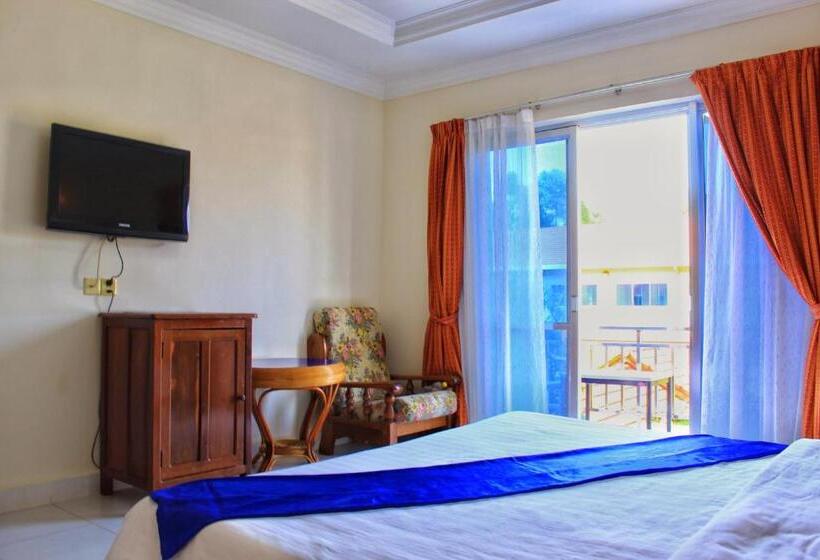 اتاق سوپریور با تخت بزرگ, Don Bosco Hotel School