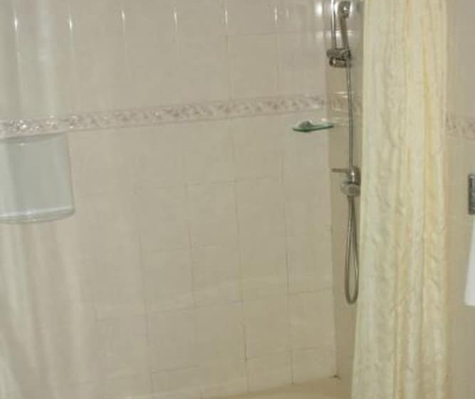اتاق استاندارد, Don Bosco Hotel School