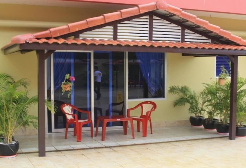 اتاق استاندارد با تخت بزرگ, Don Bosco Hotel School