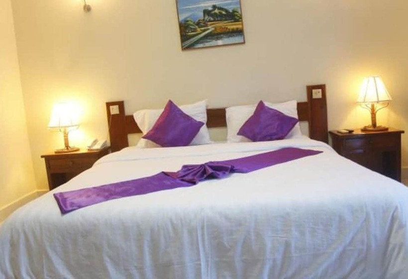 اتاق استاندارد با تخت بزرگ, Don Bosco Hotel School