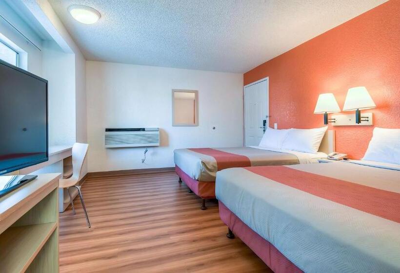 Четырехместный Номер Deluxe, Motel 6 Rowland Heights, Ca   Los Angeles   Pomona
