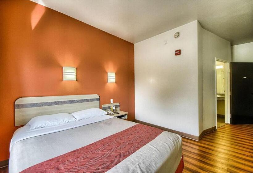 Номер Стандарт, Motel 6mission, Tx