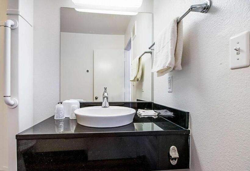 Standardrum, Motel 6 Corpus Christi, Tx  Northwest