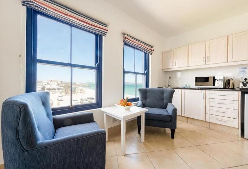 Студия Стандарт, Club Mykonos Langebaan
