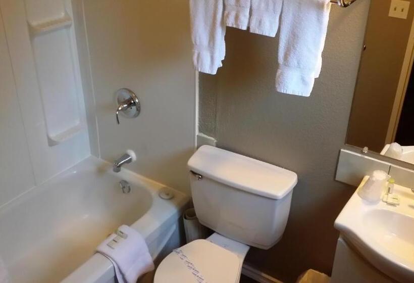 Номер Стандарт, Magnuson Hotel Creston
