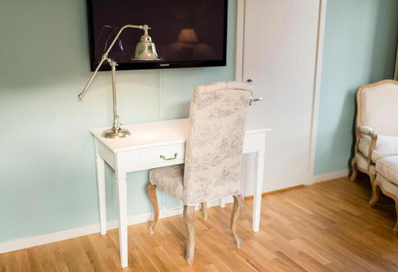 Номер Superior, Rosersbergs Slottshotell