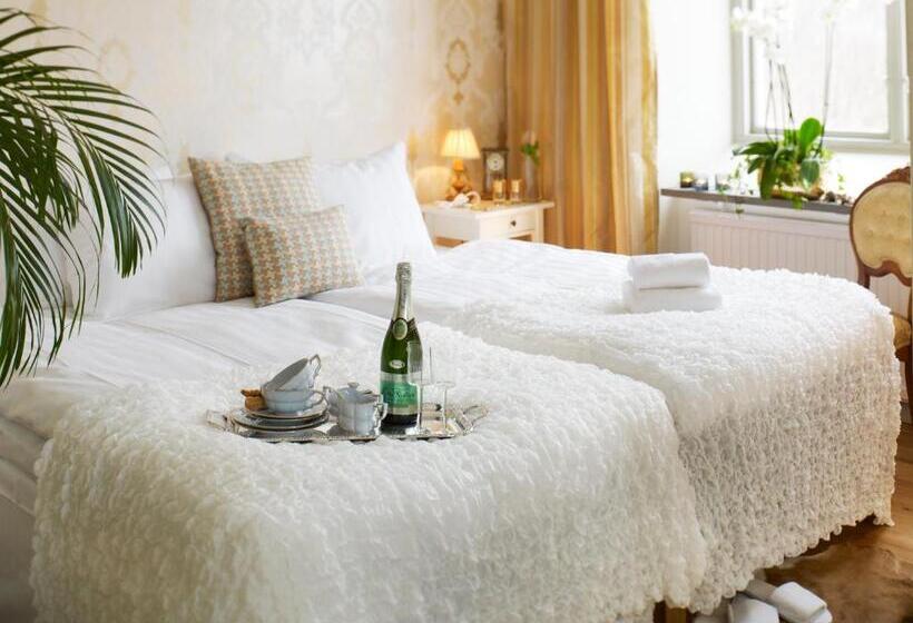 Номер Стандарт, Rosersbergs Slottshotell