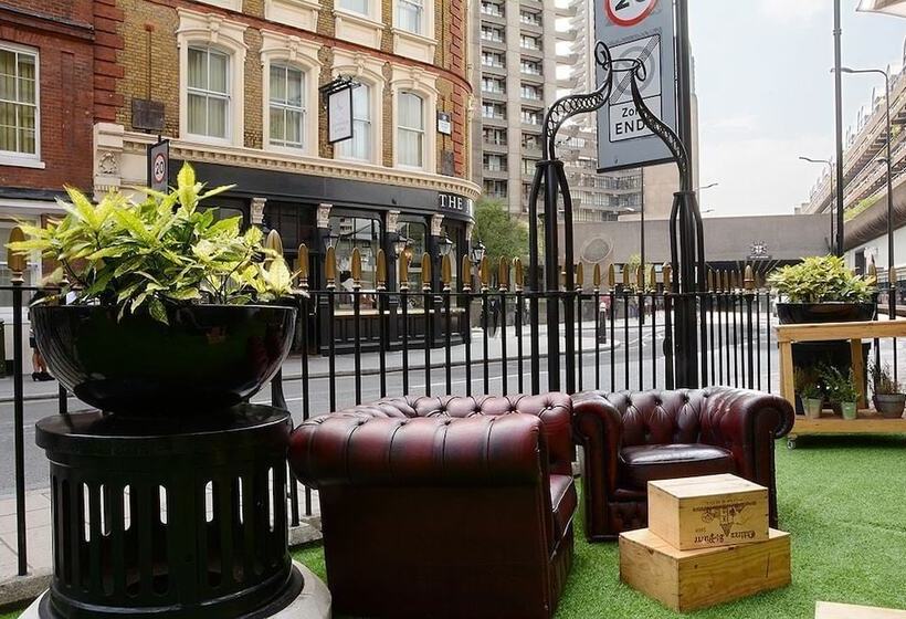 Номер Deluxe Одноместный, Montcalm Brewery Townhouse