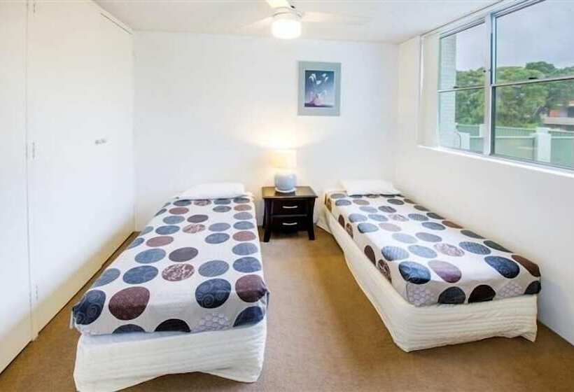 آپارتمان 2 خوابه, Tradewinds Apartments
