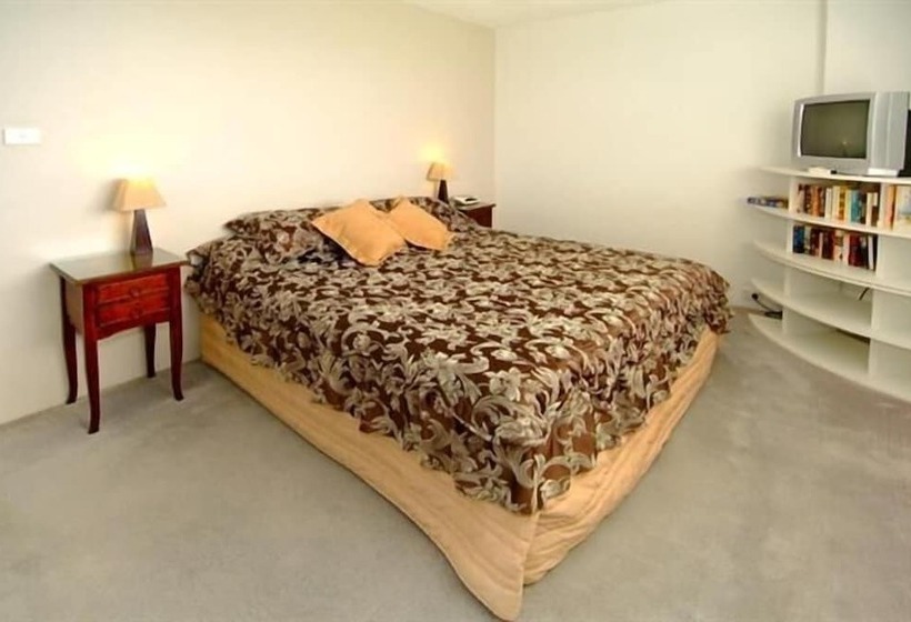 آپارتمان 2 خوابه, Tradewinds Apartments