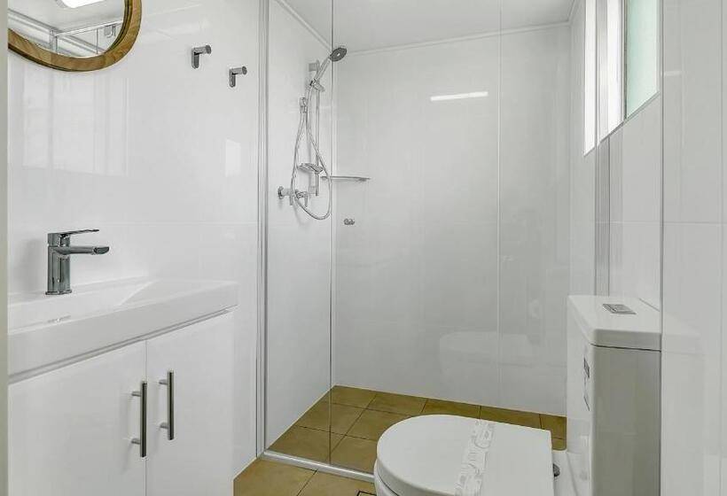 آپارتمان 3 خوابه, Tradewinds Apartments