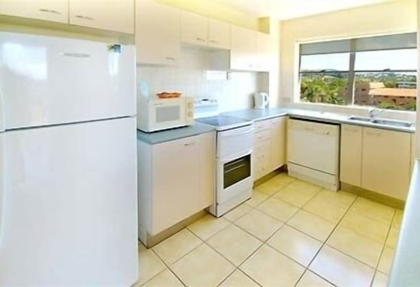 آپارتمان 3 خوابه, Tradewinds Apartments