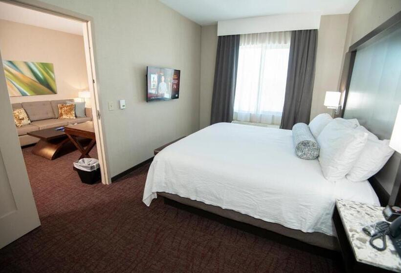 주니어 스위트, Winriver Resort And Casino