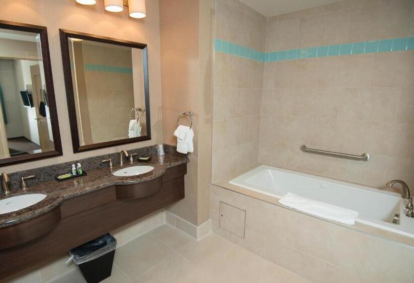 스위트 킹사이즈 침대, Winriver Resort And Casino