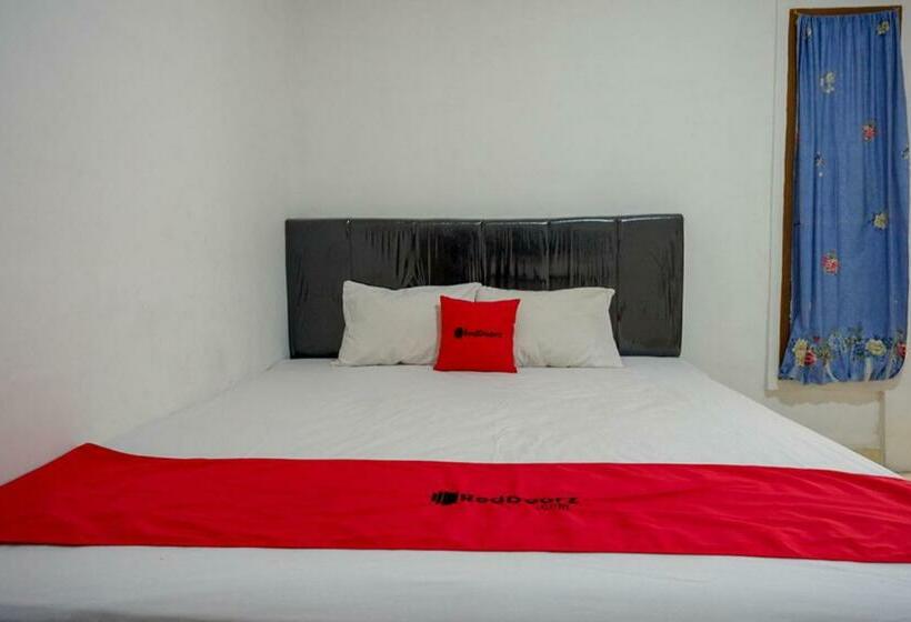 标准间, Reddoorz Near Universitas Negeri Makassar 3