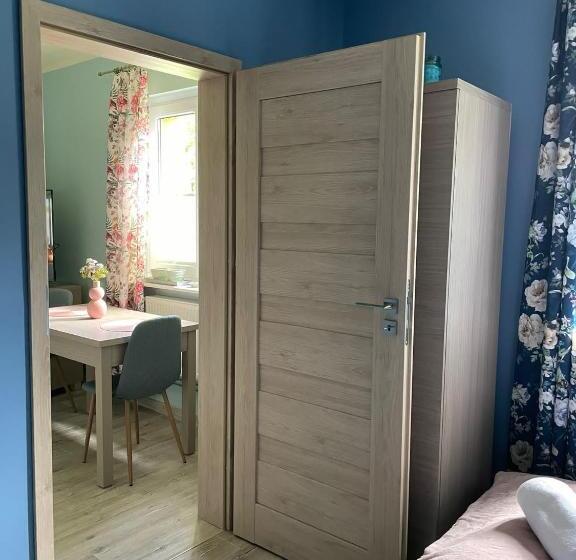 Quarto Familiar, Domek Zielony