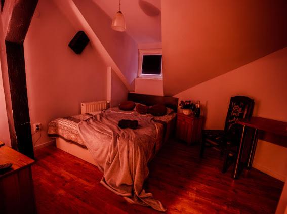 Quarto Basic, Paris Rynek Centrum &parking