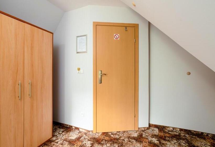 Дом 1 Спальня, Leśniczówka Pod śnieżką