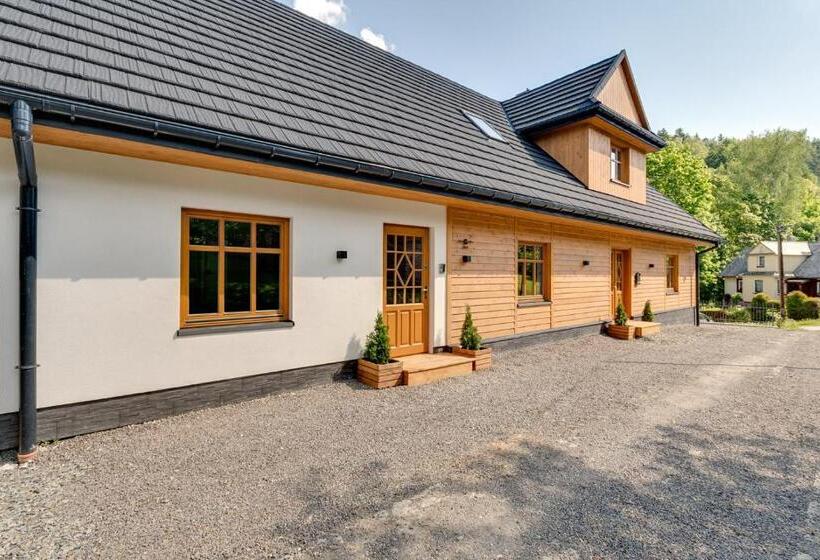 ویلای لوکس 1 خوابه, Biała Owieczka B&b Szczyrk