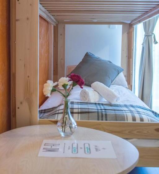Семейный Номер Совместный Санузел, Harmony Hostel