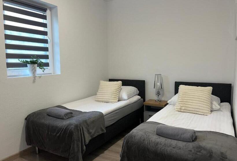豪华房间, Hostel Adabet