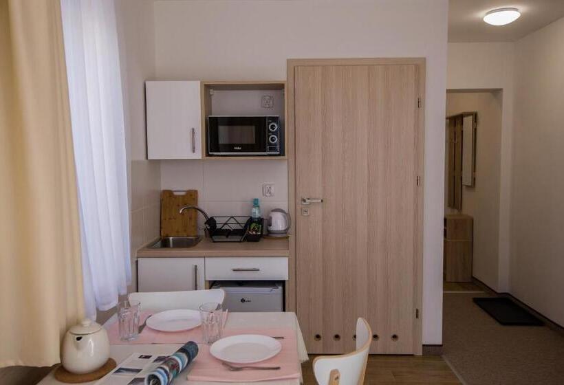 اتاق استاندارد با بالکن, Villa 1