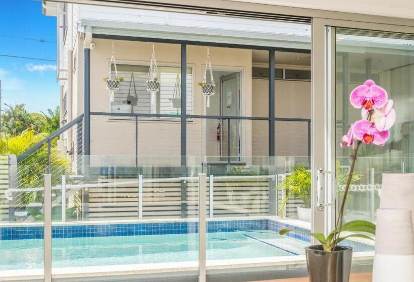 스탠다드 스튜디오 킹침대, Aloha Byron Bay