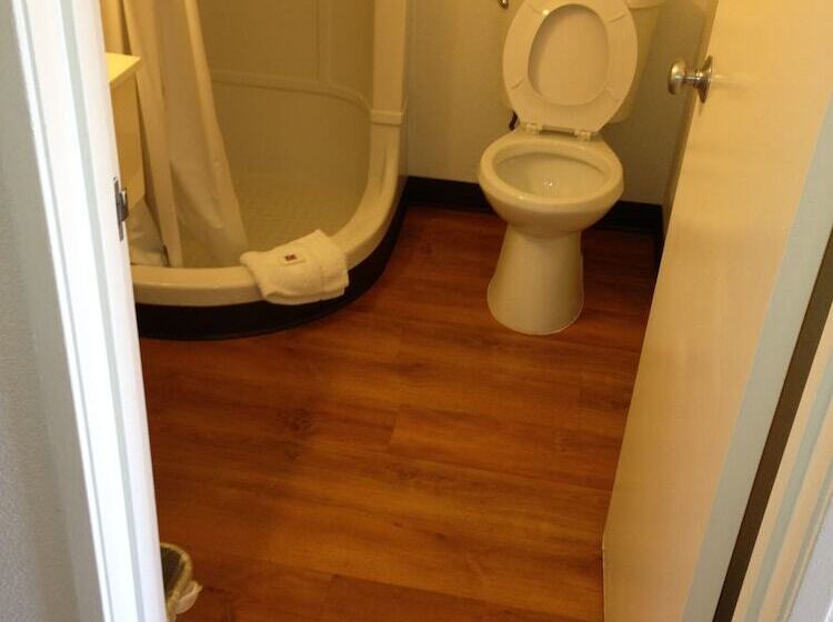带2个双人床的标准工作室, Motel 6 Saint George, Ut
