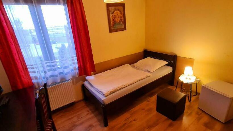 标准单人间, Zajazd Motel Staropolski