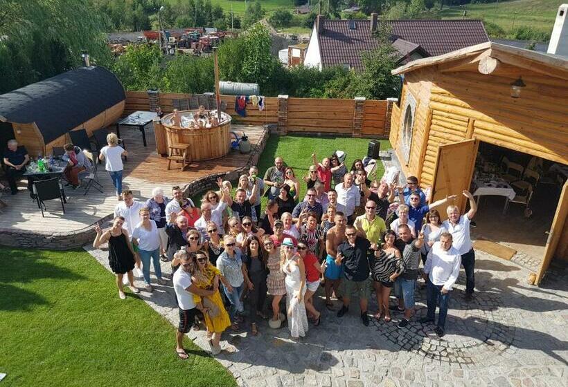 Трехместный Номер Стандарт с Балконом, Gościniec Przywidzki