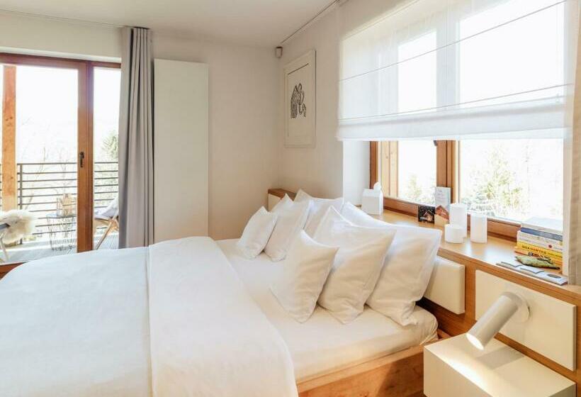 اتاق لوکس با بالکن, Zimowy Domek Boutique Rooms   Adults Only Vege