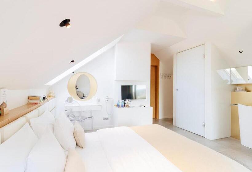 اتاق لوکس با بالکن, Zimowy Domek Boutique Rooms   Adults Only Vege