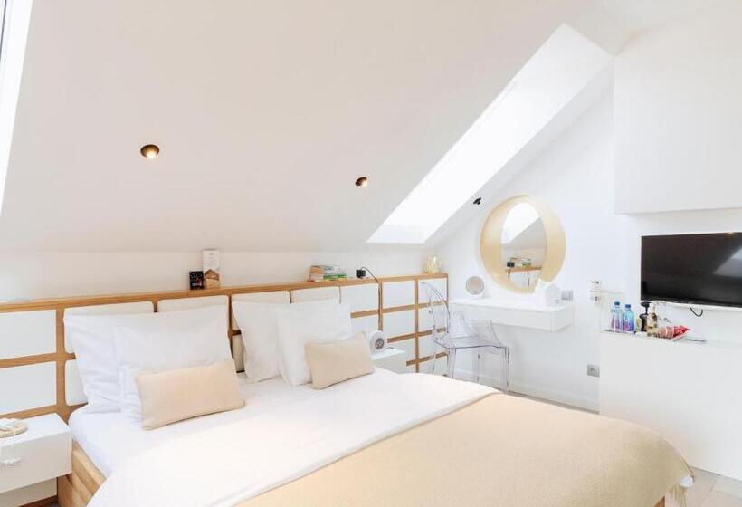 اتاق لوکس با بالکن, Zimowy Domek Boutique Rooms   Adults Only Vege