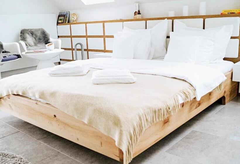 اتاق لوکس با بالکن, Zimowy Domek Boutique Rooms   Adults Only Vege