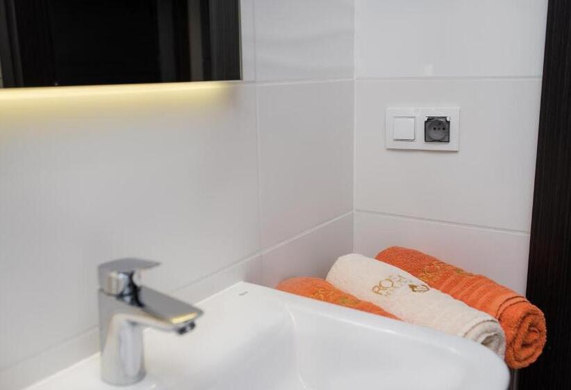 Апартаменты 2 Спальни, Rosa Apartamenty